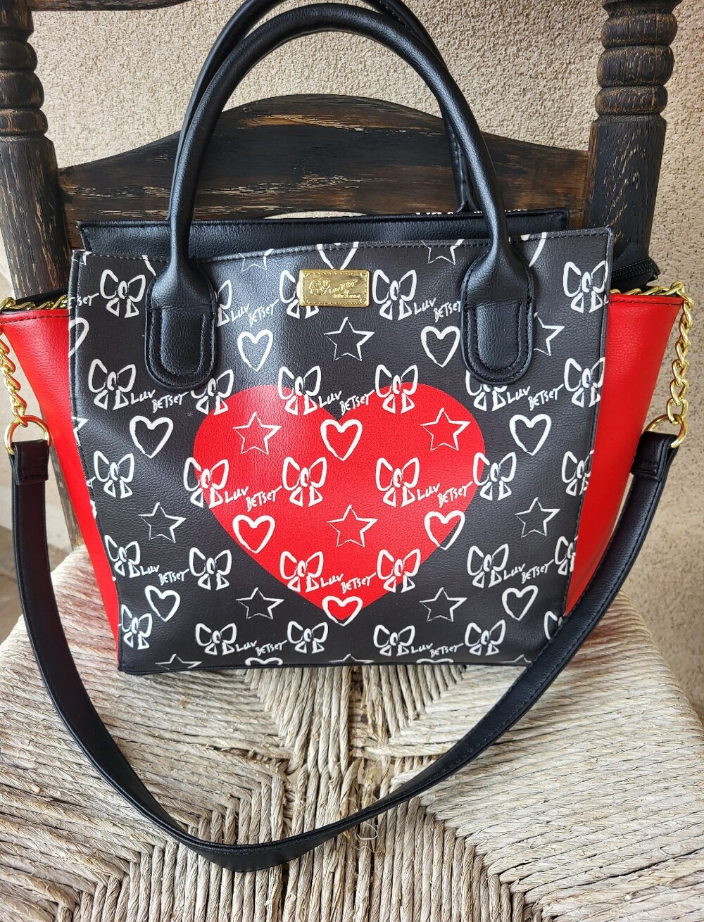 Betsey Johnson Luv Betsey Black, Red Heart Print Shoulder Tote And Crossbody Bag